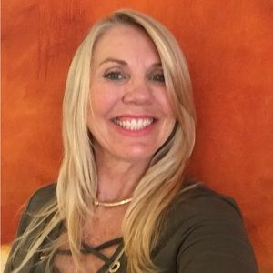 Meet your Posher, Britt